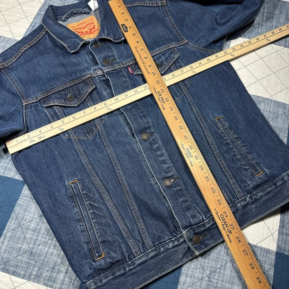Levi's Type 3 Trucker Jacket‎ Mens Size L Dark Wash Blue Denim 72334
